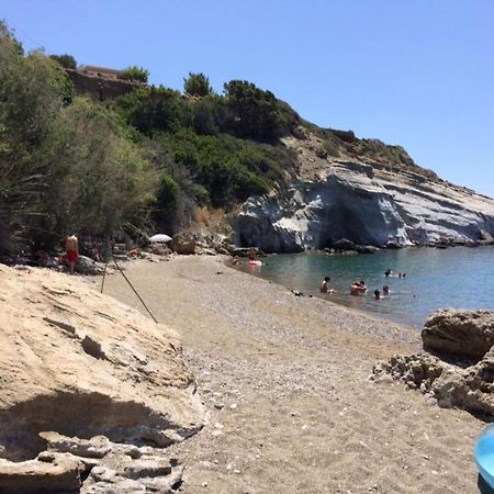 Elena'S Beach Garden By Estia Ferma Bagian luar foto